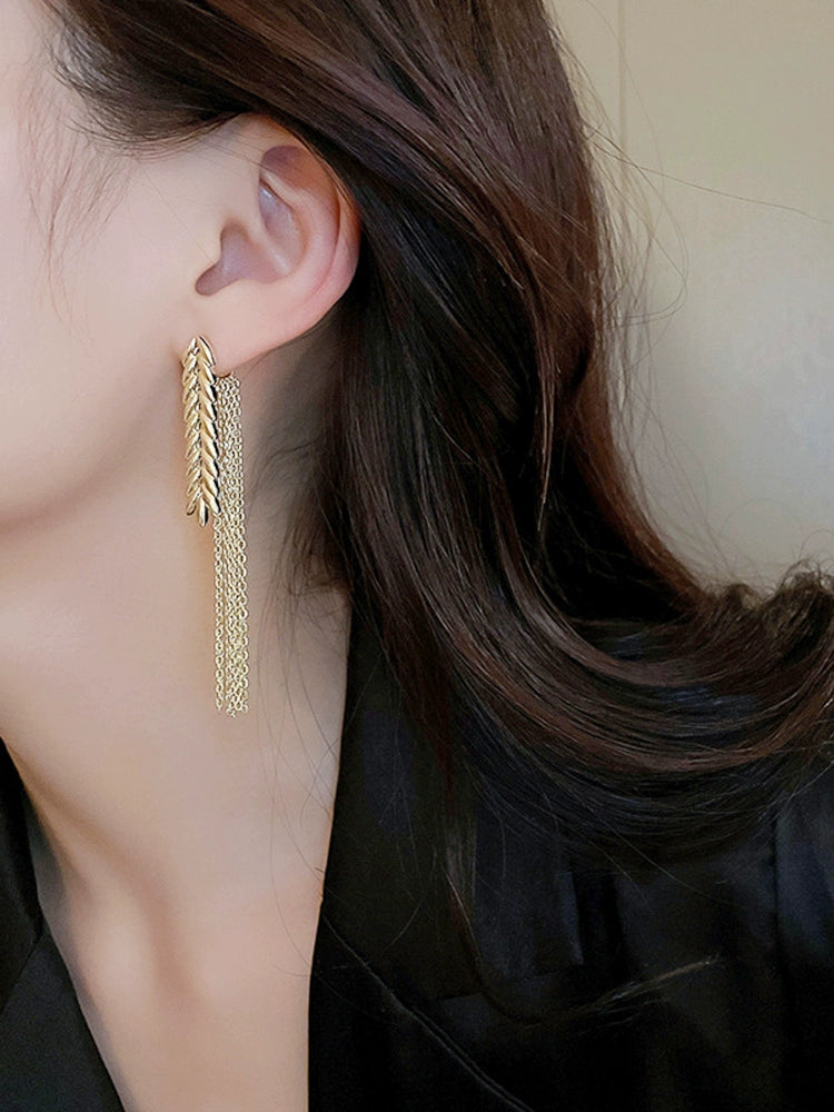 Silver Needle Fancy Wheat Tassel Earrings for Women Fashion Metallic Temperamental Long Eardrops Fashionable Golden Ear Rings