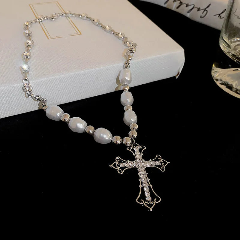 2022 Trendy Pearl Cross Pendant Necklace Hip Hop Retro Men Women Religious Jewelry Boys Girls Anniversary Party Birthday Gifts