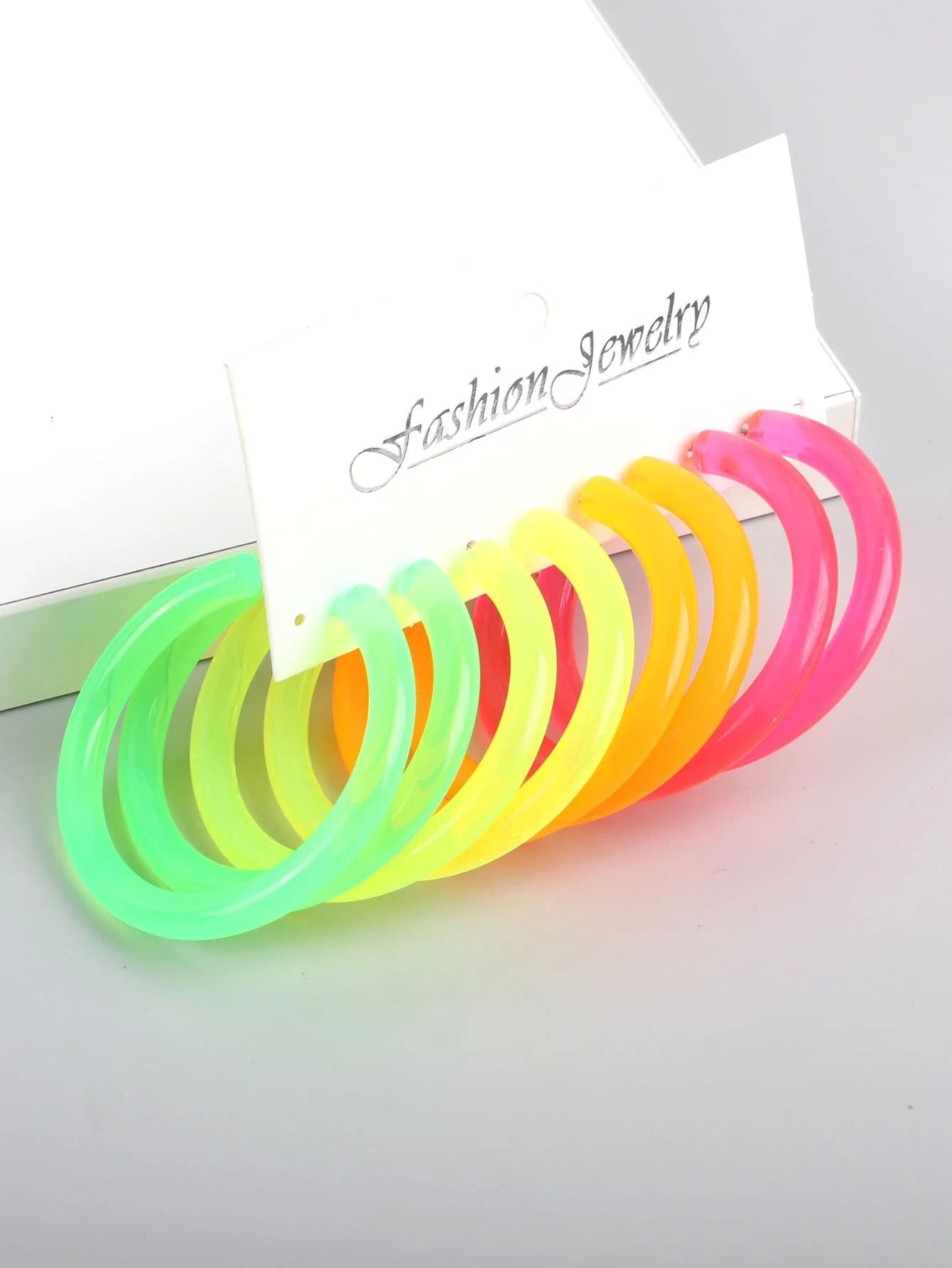 4Pairs/Set Neon Color Acrylic Hoop Earrings Set for Women Rock Punk Fluorescent Large Round Hoops Earring Party Jewelry Gifts